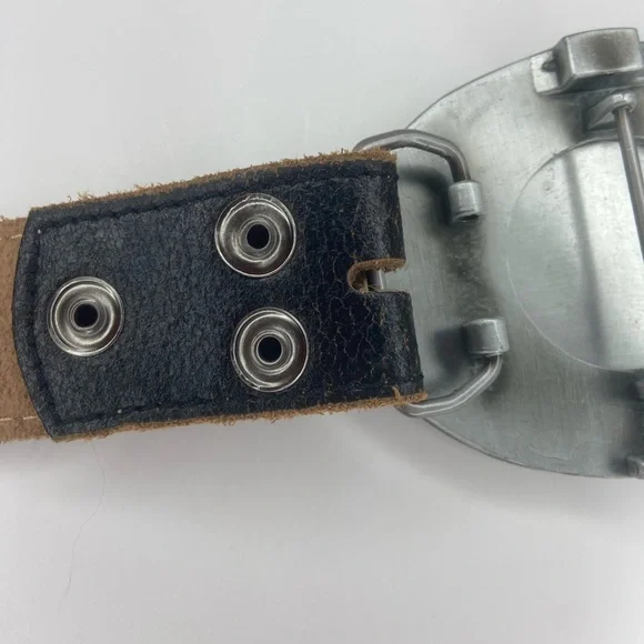 Western leather belt, solid metal buckle- American flag etching.size 38 … - Picture 6 of 11